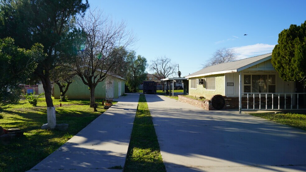 More Photos Of 4451 Glen St, Riverside Multifamily For Sale
