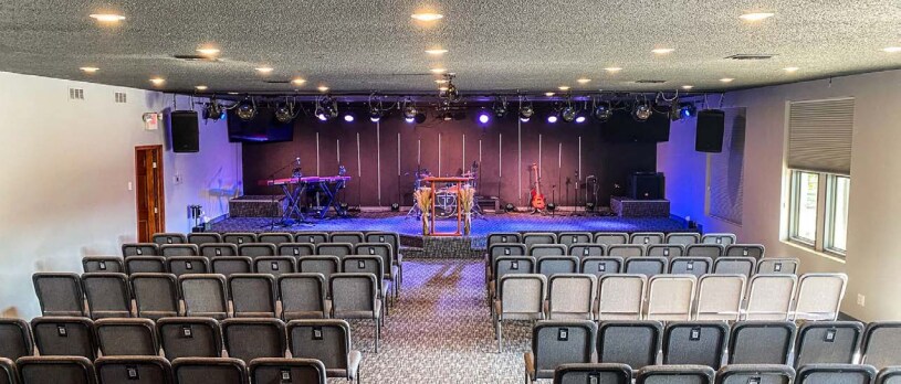 More Photos Of 560 Bay View Rd, Mukwonago Freestanding For Lease