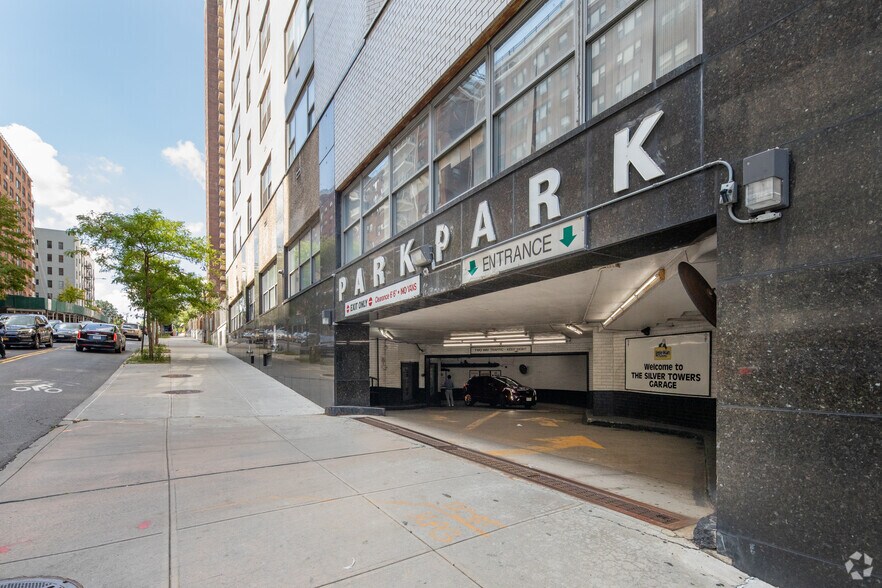 More Photos Of 12510 Queens Blvd, Kew Gardens Apartments For Lease