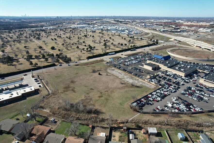 More Photos Of 1121 E Memorial Rd, Oklahoma City Land For Sale