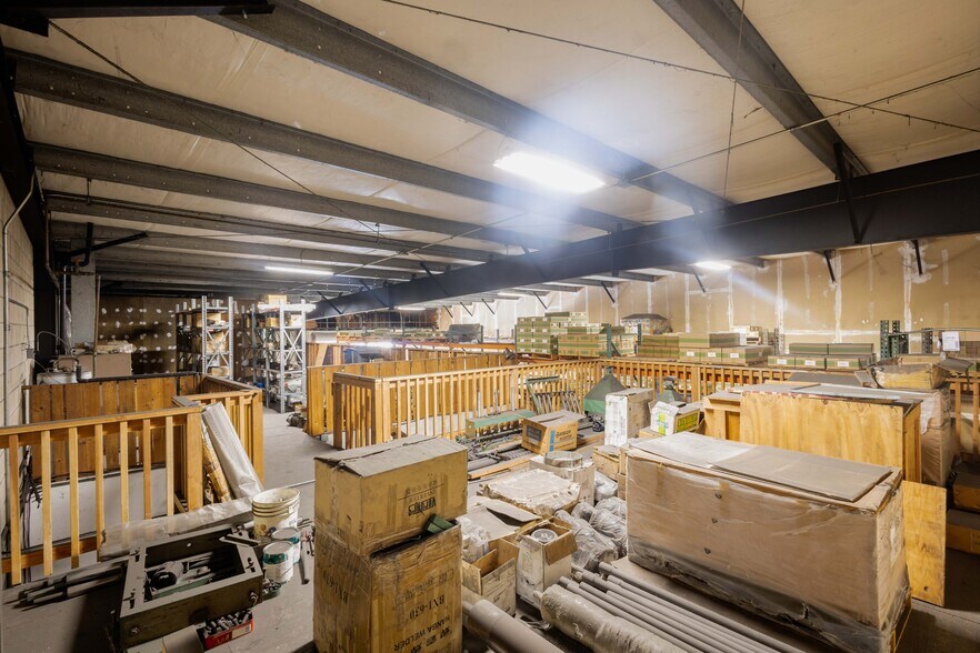 More Photos Of 99-1330 Koaha Pl, Aiea Warehouse For Sale