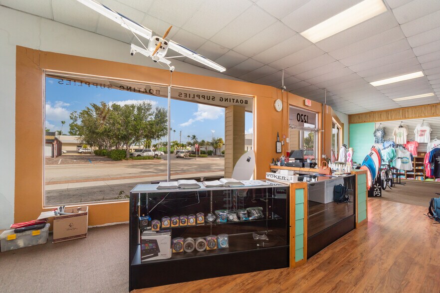 More Photos Of 1220 Lafayette St, Cape Coral Freestanding For Sale