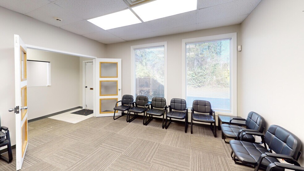 More Photos Of 1403 Eastchester Dr, High Point Office For Sale