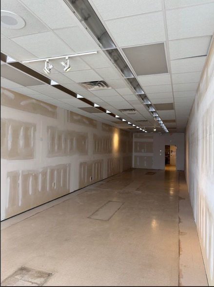 More Photos Of 5910 Reagan Ln, Ooltewah General Retail For Lease