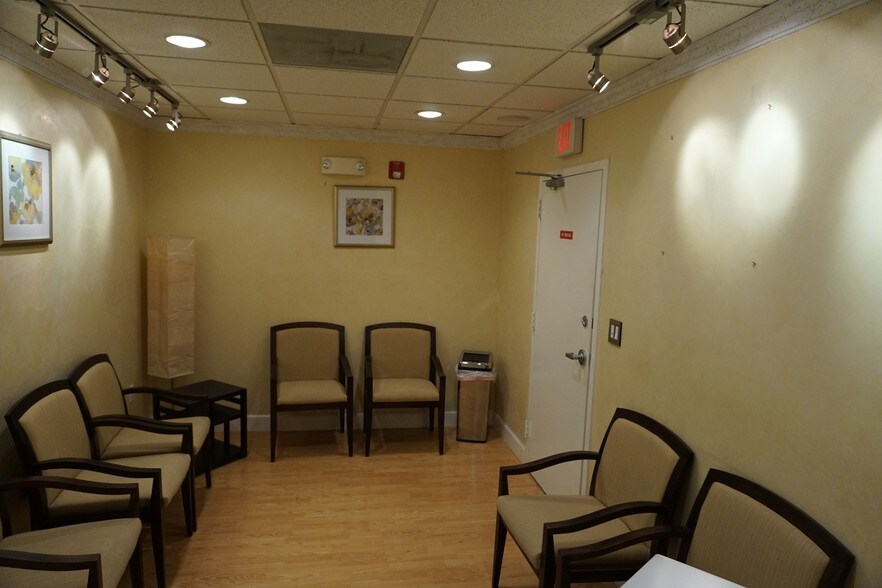 More Photos Of 9220 SW 72nd St, Miami Medical For Lease