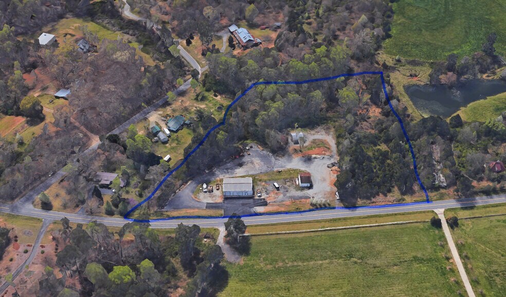 More Photos Of 9090 Jot Em Down Rd, Gainesville Warehouse For Sale