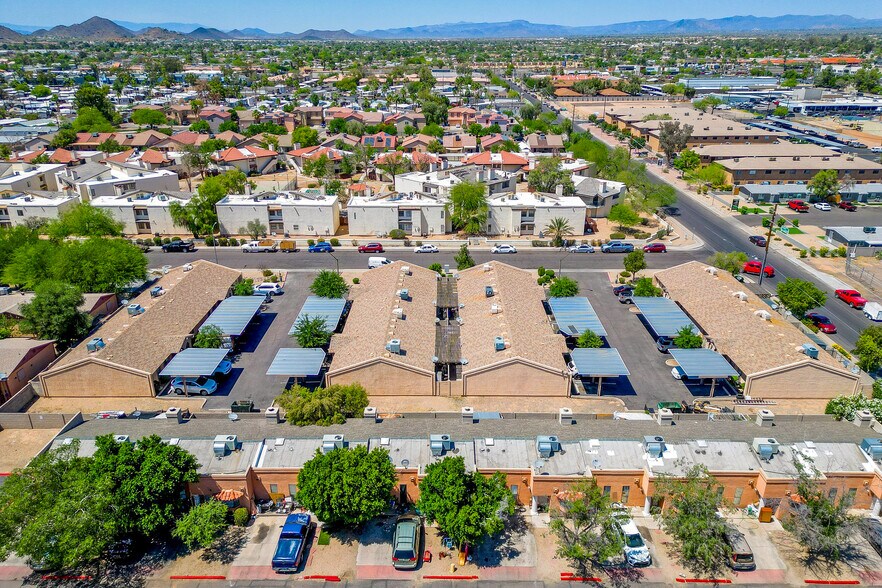 Primary Photo Of 3027-3045 E Grandview Rd, Phoenix Apartments For Sale