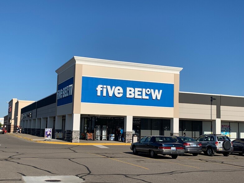 More Photos Of 340-500 East Edgewood Blvd, Lansing Unknown For Lease