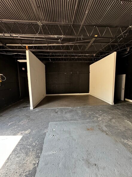 More Photos Of 1800-1812 SW 7th Ave, Pompano Beach Warehouse For Sale