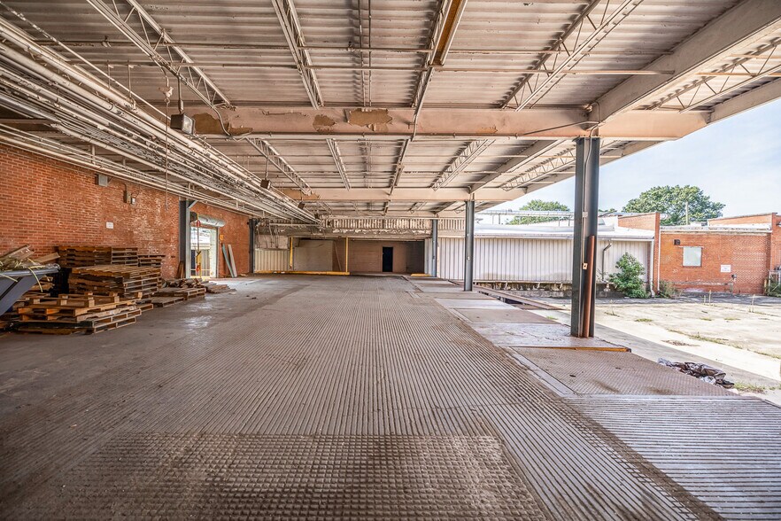 More Photos Of 129 Monarch Hwy, Union Warehouse For Sale