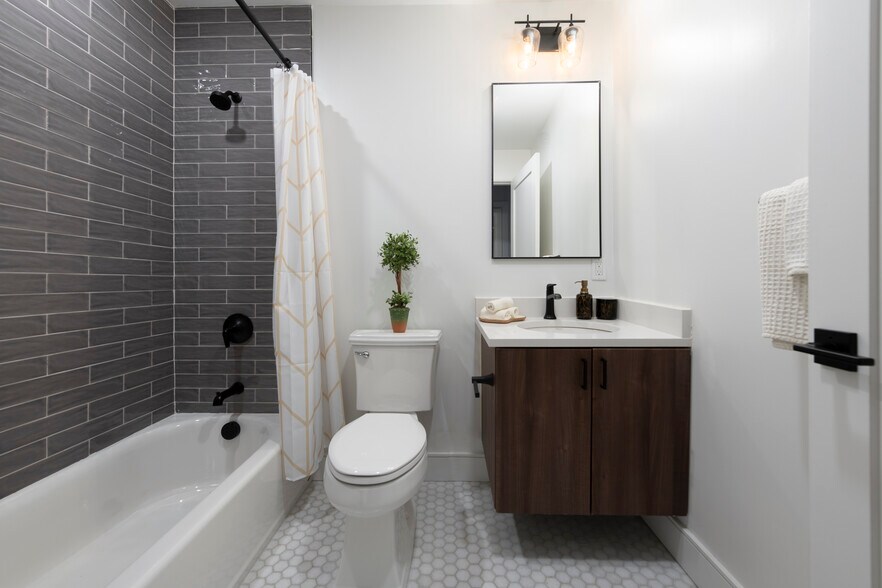More Photos Of 33-39 Ward St, Boston Apartments For Sale