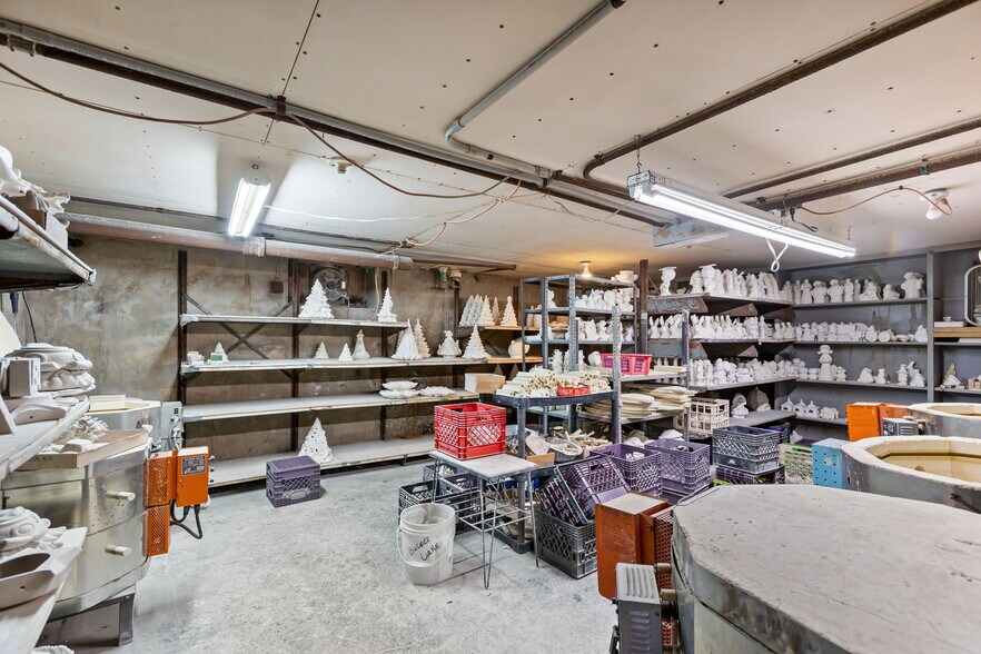 More Photos Of 1160 Chestnut St, Kulpmont Freestanding For Sale