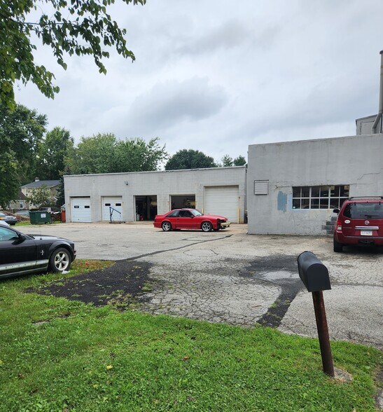 More Photos Of 45 S Macdade Blvd, Glenolden Auto Dealership For Lease