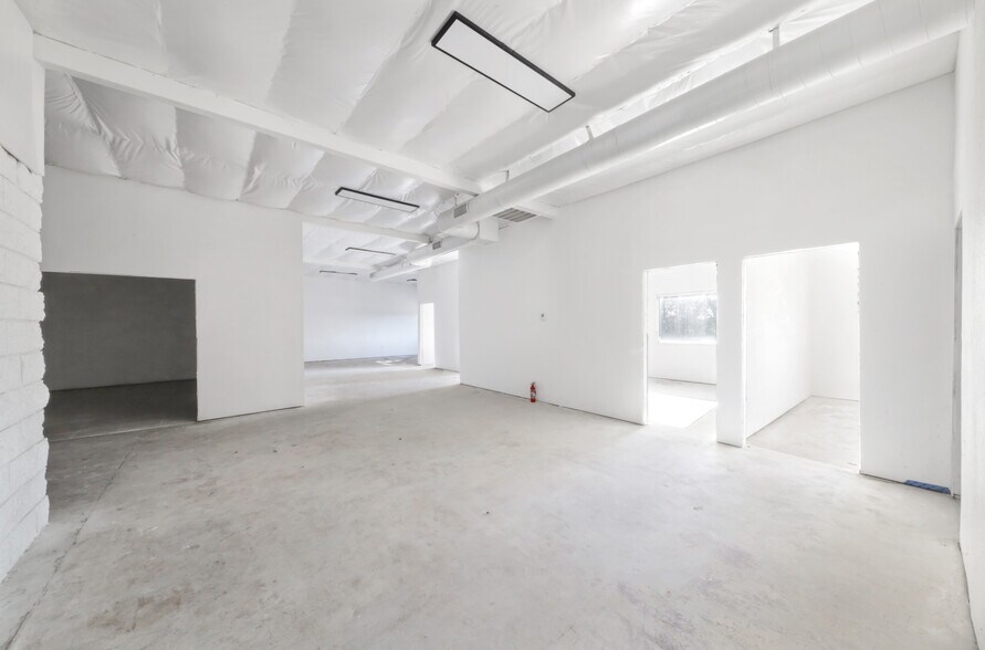 More Photos Of 3509 Union Ave, Bakersfield Office For Sale