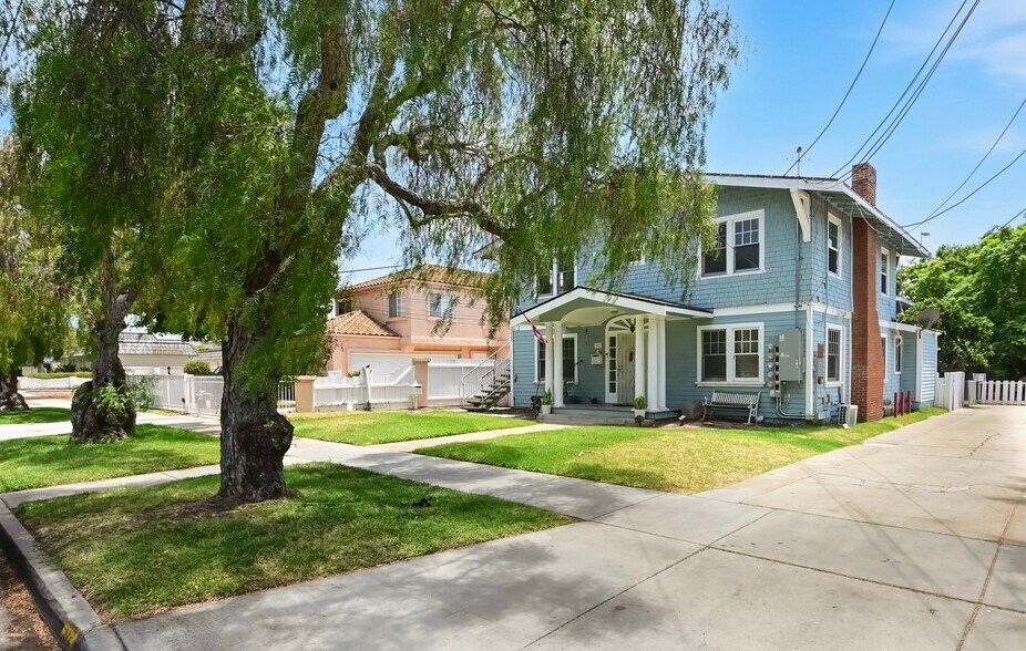 More Photos Of 370-372 G St, Chula Vista Apartments For Sale