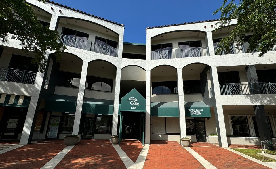 More Photos Of 15450 New Barn Rd, Miami Lakes Coworking Space
