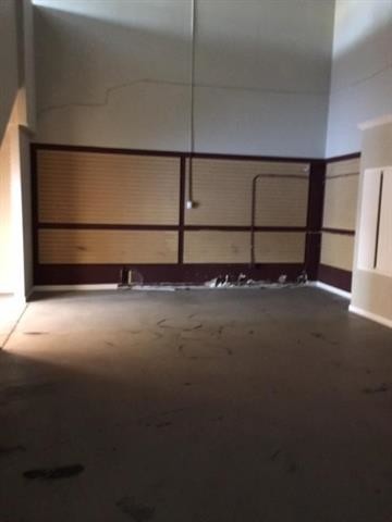 More Photos Of 4816 35B St SE, Calgary Manufacturing For Sale