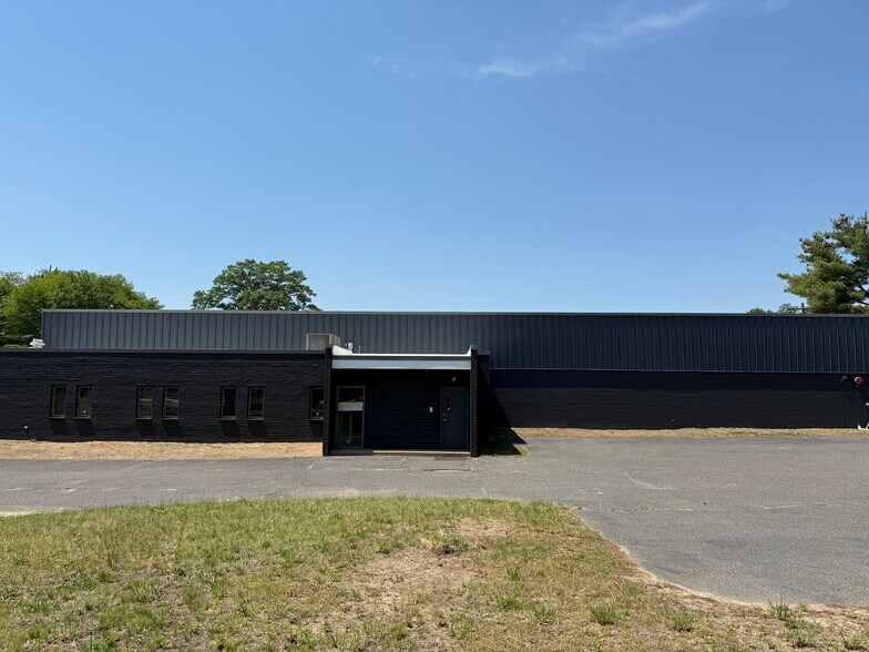 More Photos Of 148 Beverly Rancocas Dr, Willingboro Warehouse For Lease