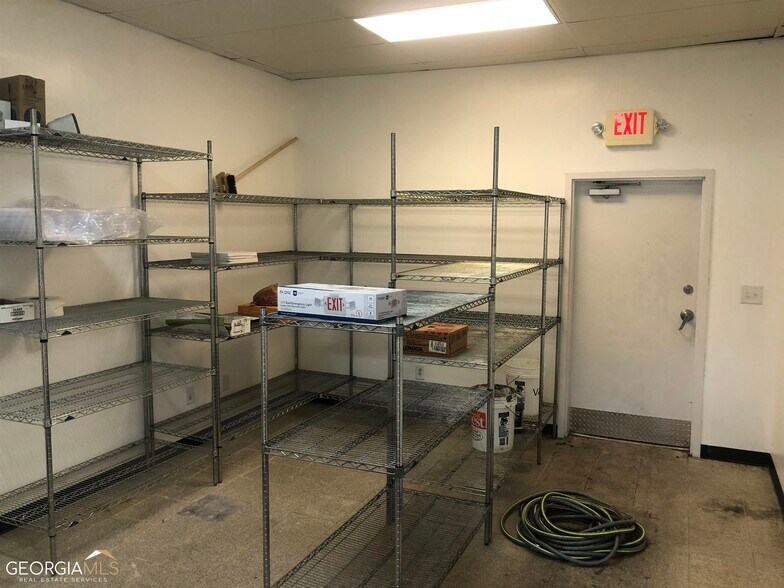More Photos Of 6483 Cleveland Hwy, Clermont General Retail For Sale
