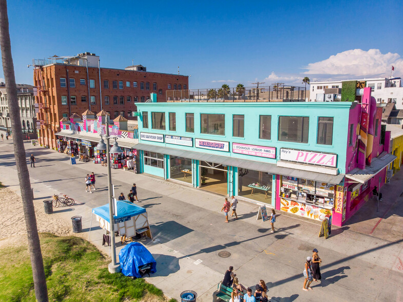 Primary Photo Of 1011-1011 Ocean Front Walk, Venice Storefront Retail Office For Lease