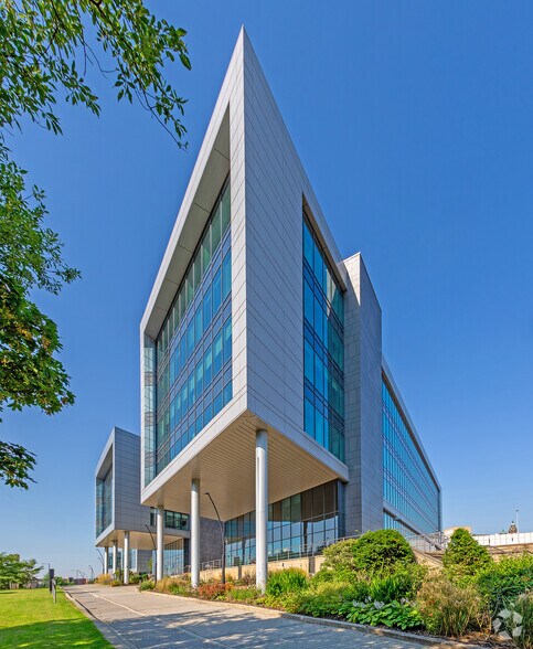 More Photos Of 1 Concourse Way, Sheffield Coworking Space