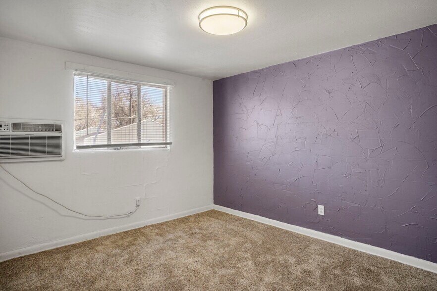More Photos Of 221-225 E Brookside St, Colorado Springs Apartments For Sale