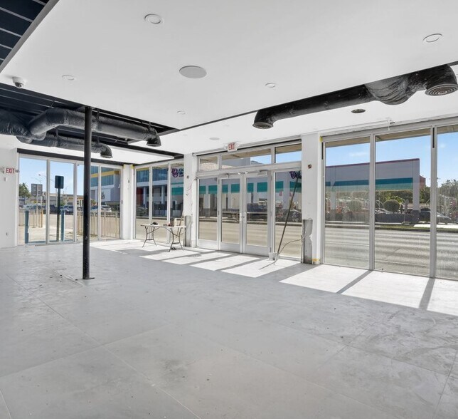 More Photos Of 69 NW 27th Ave, Miami Storefront Retail Office For Sale