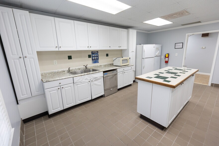 More Photos Of 4845 Jimmy Carter Blvd, Norcross Office For Lease