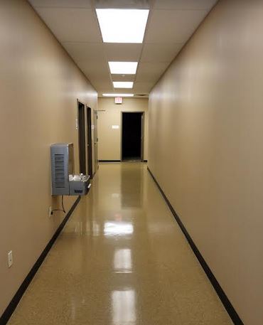 More Photos Of 118 Seaboard Ln, Franklin Freestanding For Lease