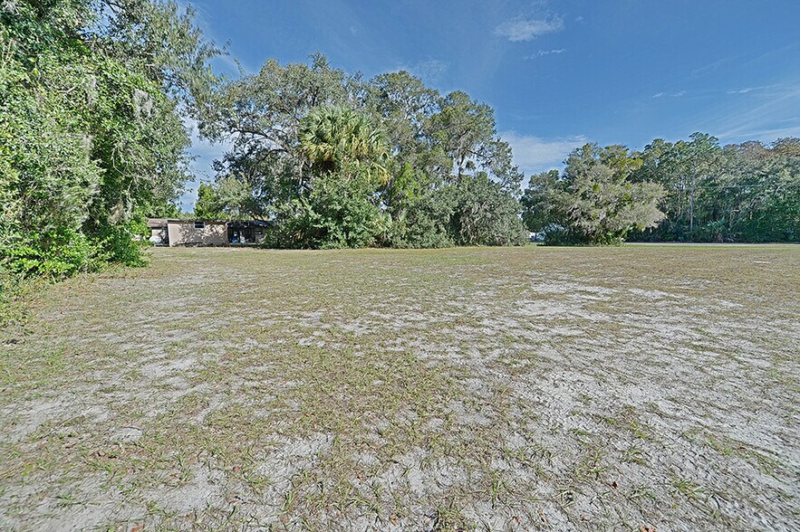 More Photos Of 1154 NE 1st St, Crystal River Apartments For Sale