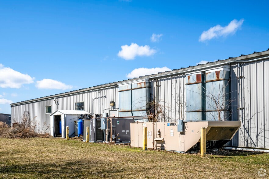 More Photos Of 20 Dutch Mill Rd, Ithaca Light Distribution For Lease