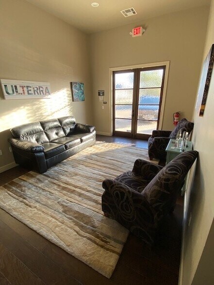 More Photos Of 2220 NW 164th St, Edmond Office For Sale