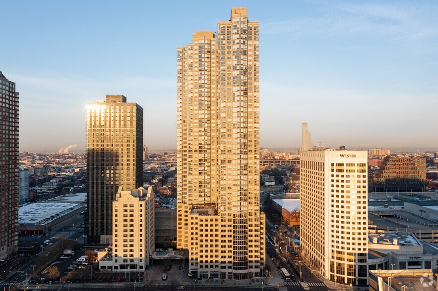 425 Washington Blvd, Jersey City, NJ 07310 MultiFamily For Lease