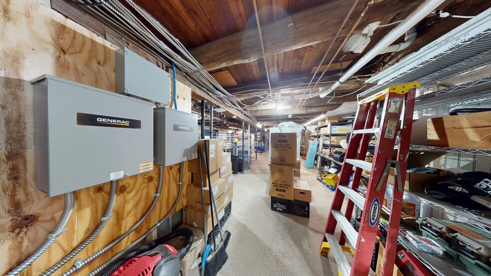 More Photos Of 283 Route 206, Sandyston Freestanding For Sale
