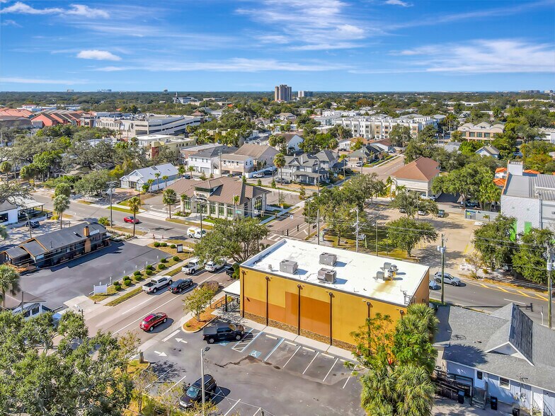 More Photos Of 122 S Howard Ave, Tampa Restaurant For Lease