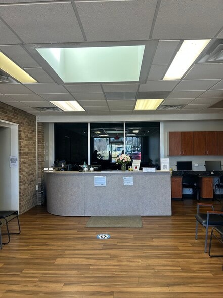 More Photos Of 8904 Cross Park Dr, Knoxville Medical For Lease