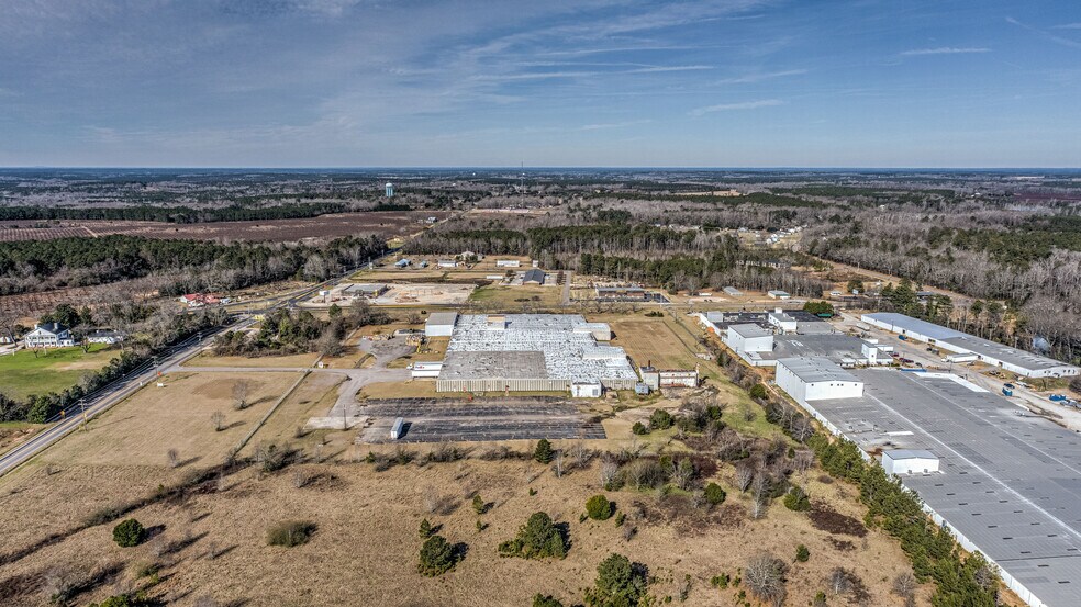 More Photos Of 14 Pine House Rd, Trenton Warehouse For Sale