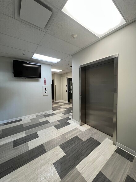 More Photos Of 27671 108A Av NW, Acheson Distribution For Lease