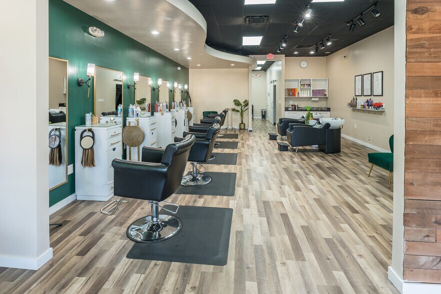 More Photos Of 3432-3490 Red Rd, Miramar Storefront For Sale