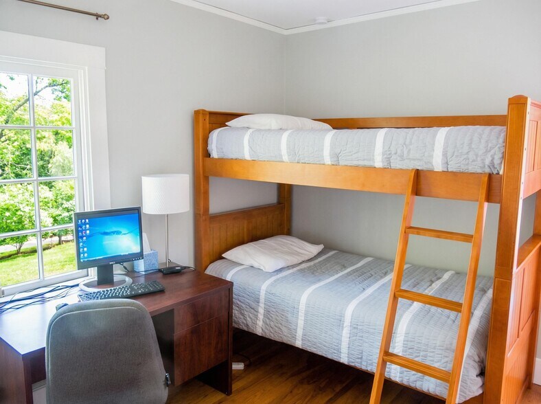 More Photos Of 2633 Regent St, Berkeley Multifamily For Sale