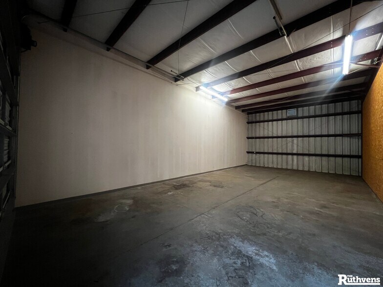 More Photos Of 5450 Commercial Blvd, Auburndale Warehouse For Sale