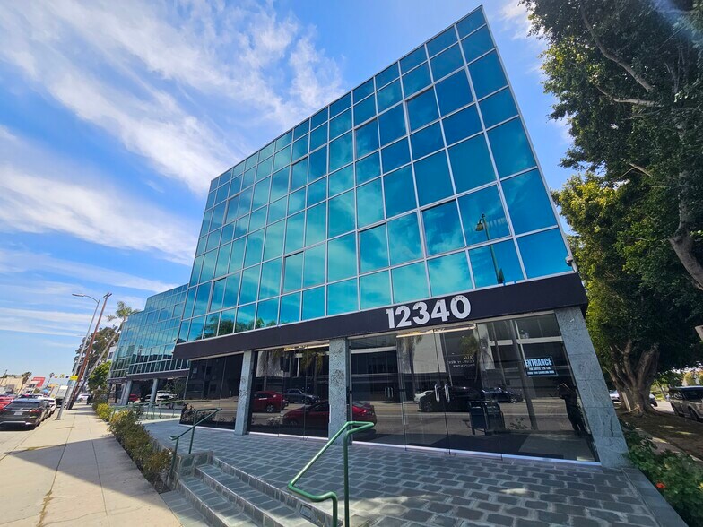 More Photos Of 12340 Santa Monica Blvd, Los Angeles Medical For Lease