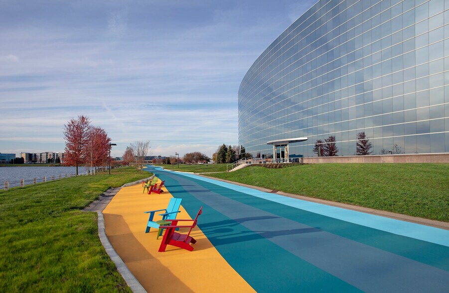 More Photos Of 9355 Delegates Row, Indianapolis Unknown For Lease