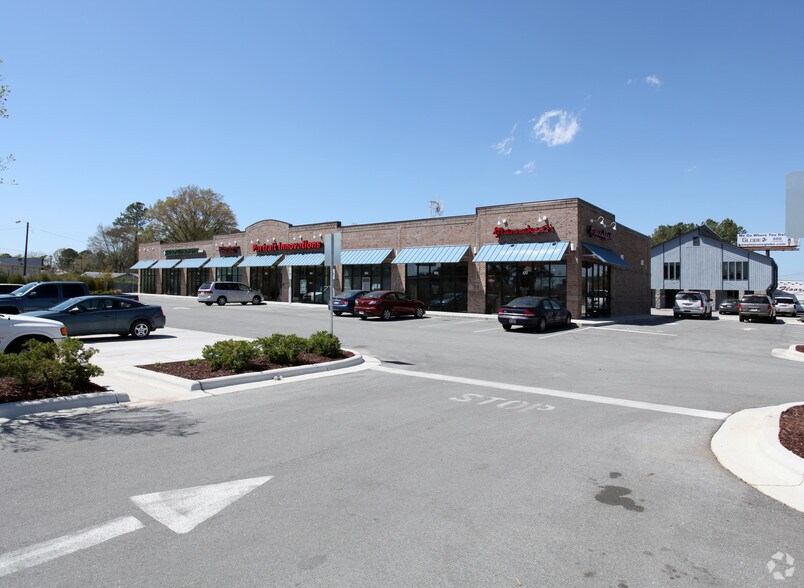 Primary Photo Of 409 Western Blvd, Jacksonville Unknown For Lease