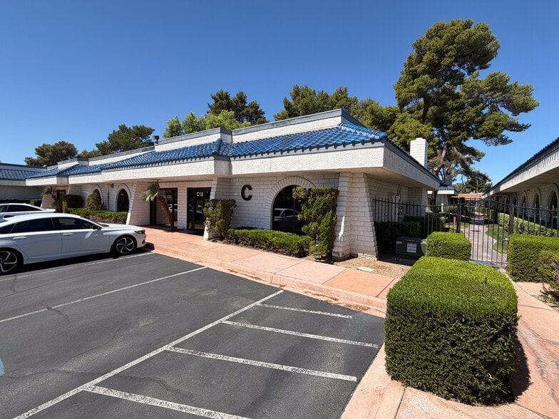 More Photos Of 601 S Rancho Dr, Las Vegas Medical For Sale