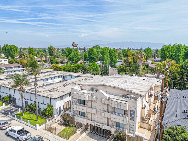 More Photos Of 6034 Fulton Ave, Van Nuys Apartments For Sale