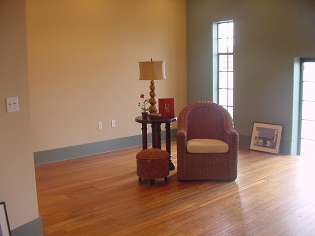 More Photos Of 212-214 Campbell Ave, Springfield Storefront Retail Office For Sale