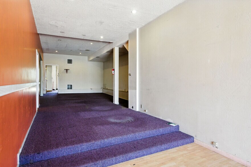 More Photos Of 46 Leland Ave, San Francisco Storefront Retail Residential For Lease