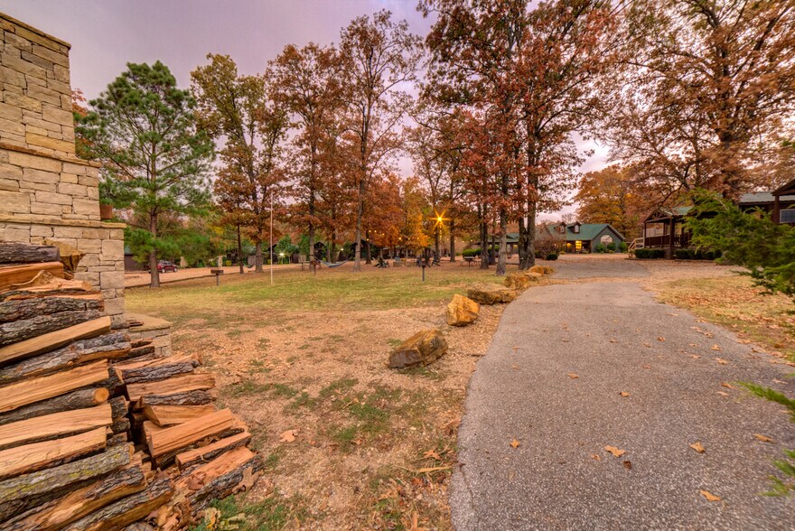 More Photos Of 446724 E 390 Rd, Langley Hotel For Sale