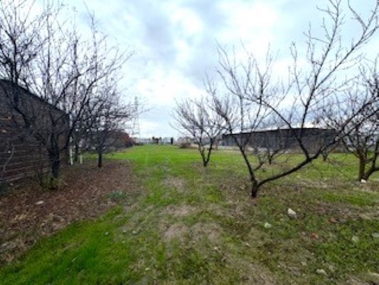 More Photos Of 3832 99 Frontage rd, Stockton Land For Lease